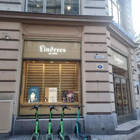 Moi Aikatalo Hostelli Helsinki